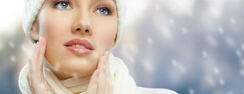 Как правильно увлажнять кожу лица зимой?